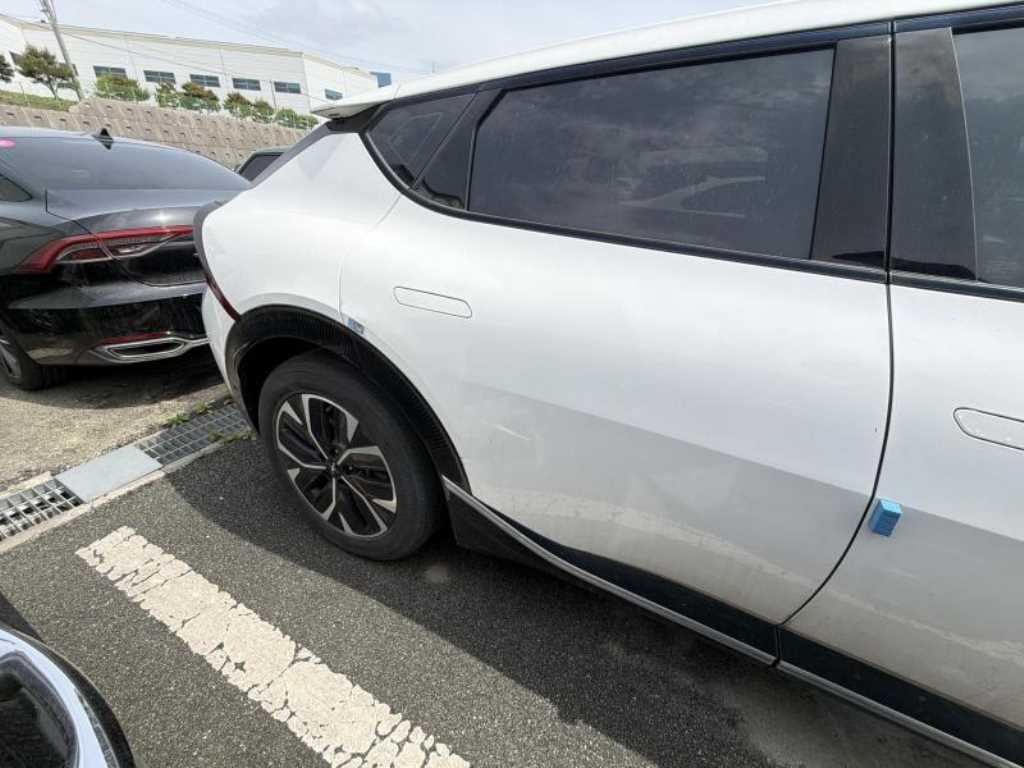 KIA EV6 - Vista 9