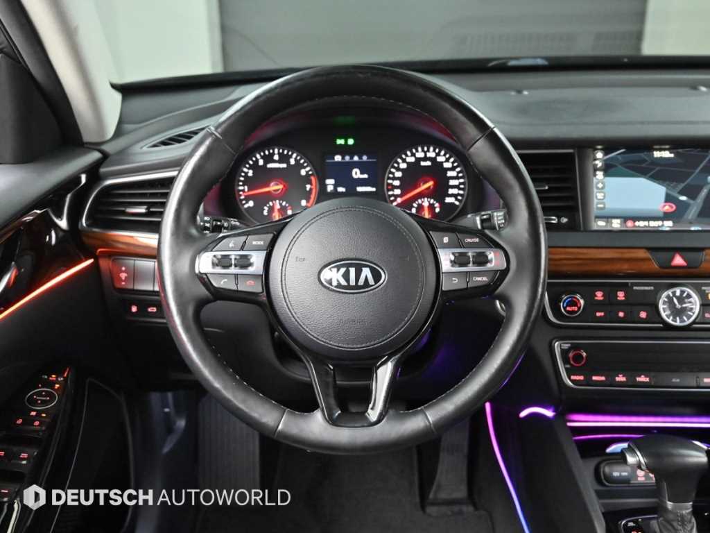KIA K7 2017 Negro - Importación desde Corea - HF Imports Iquique - Foto 13