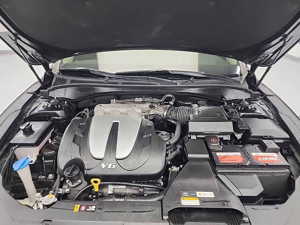 HYUNDAI Grandeur - Vista 5