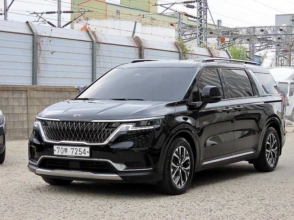 KIA Carnival - Vista 2