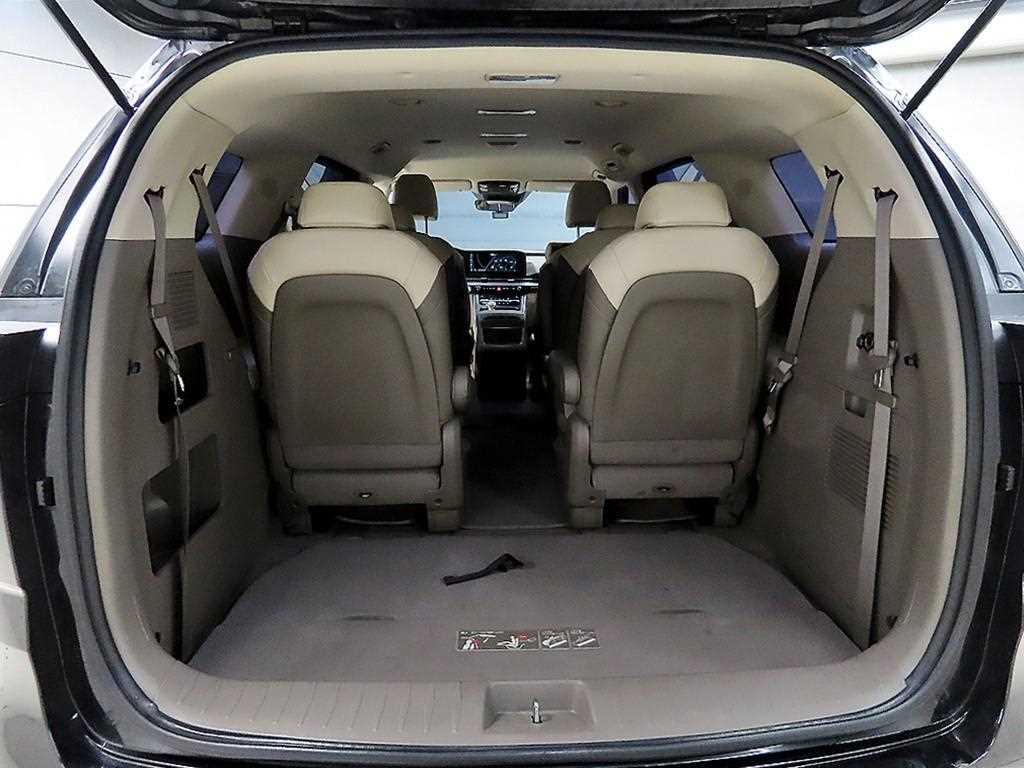 KIA Carnival 2021 - Importación desde Corea - HF Imports Iquique - Foto 18
