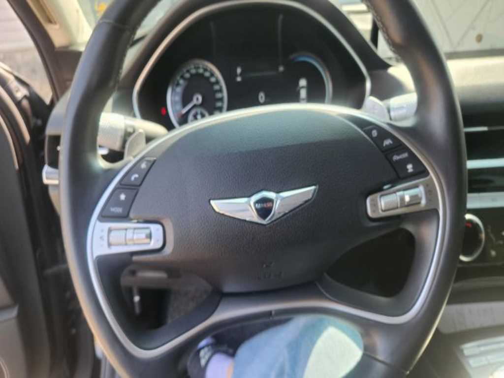 Genesis G80 - Vista 3