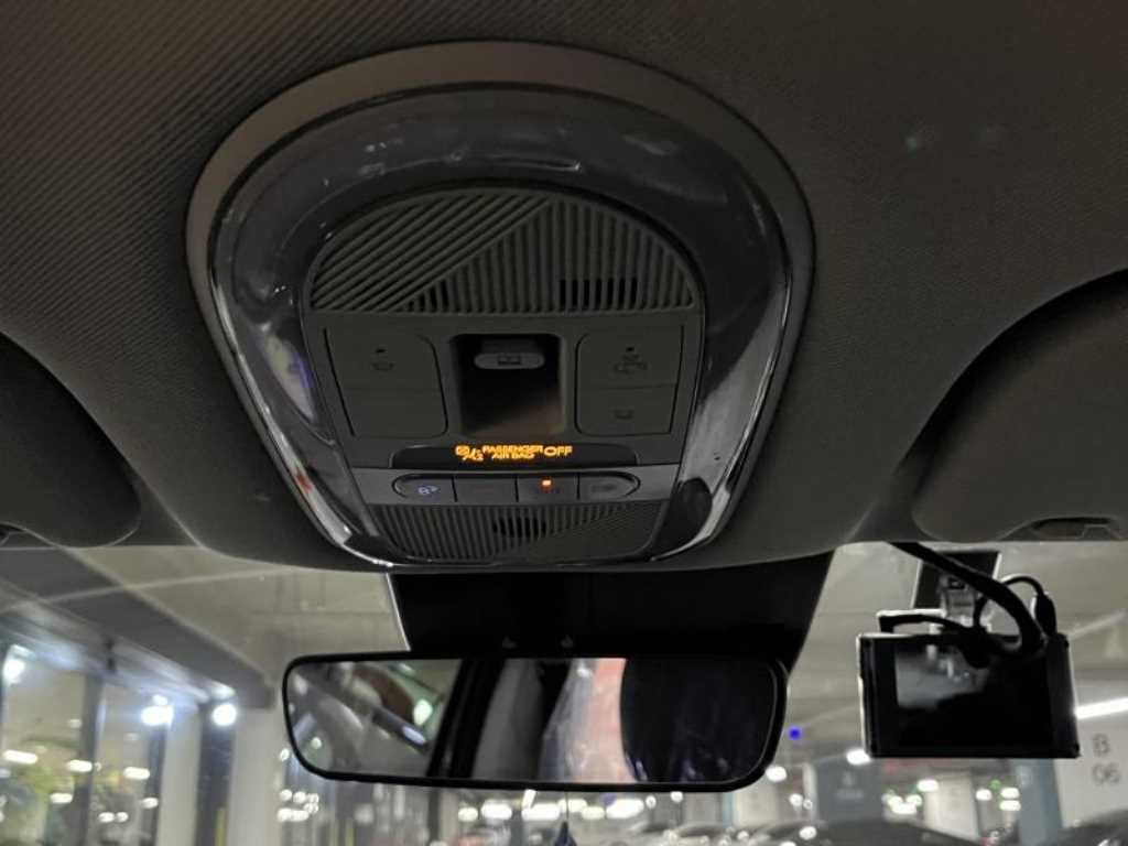 HYUNDAI Ioniq 5 - Vista 9
