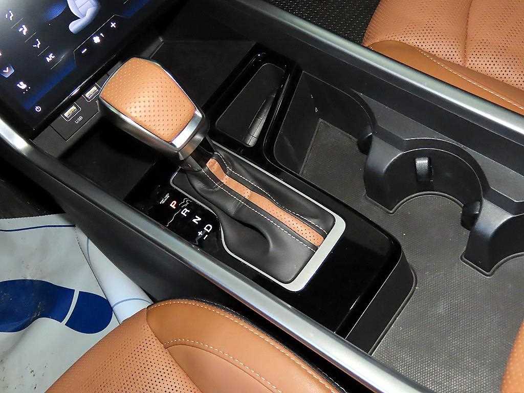 Ssangyong Torres - Vista 12