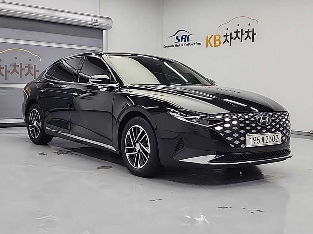 HYUNDAI Grandeur - Vista 4