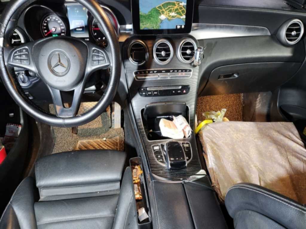 Mercedes Benz GLC Class - Vista 4