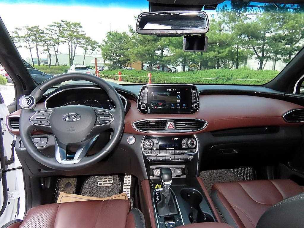 HYUNDAI Santa Fe - Vista 7