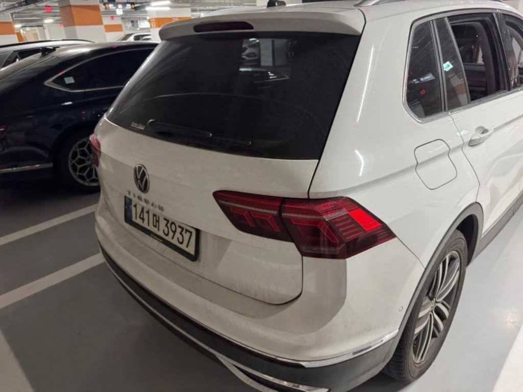 Volkswagen Tiguan - Vista 2