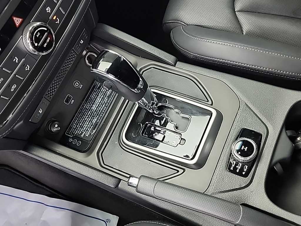 Ssangyong Rexton - Vista 8