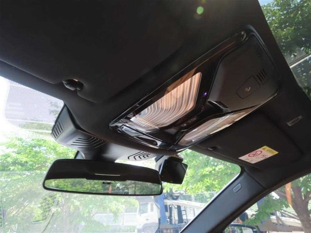 BMW 5 Series - Vista 10