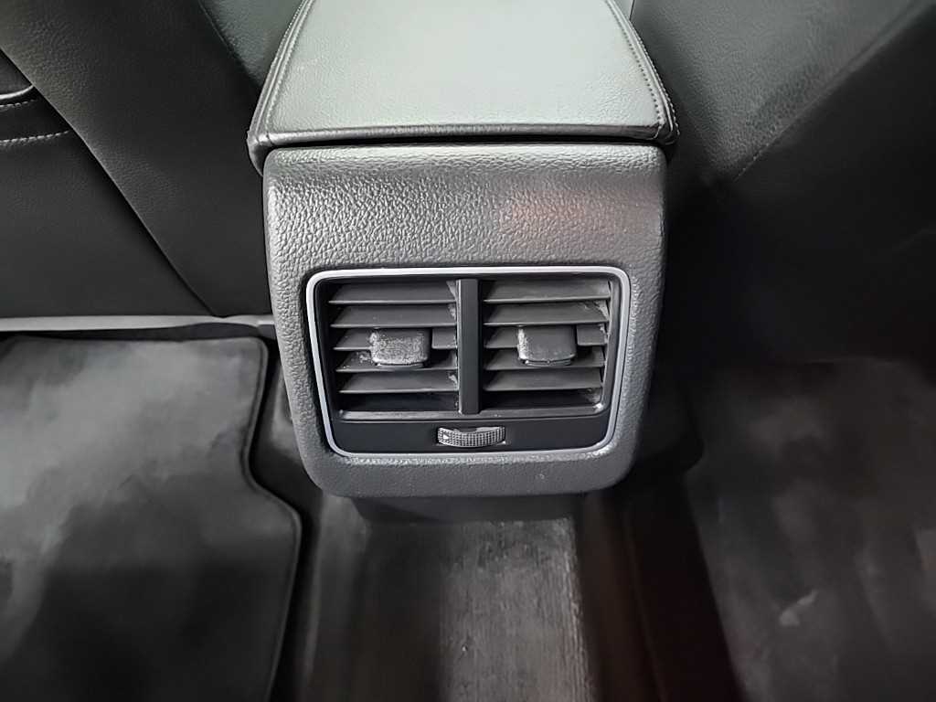 Volkswagen Passat 2015 Negro - Importación desde Corea - HF Imports Iquique - Foto 13