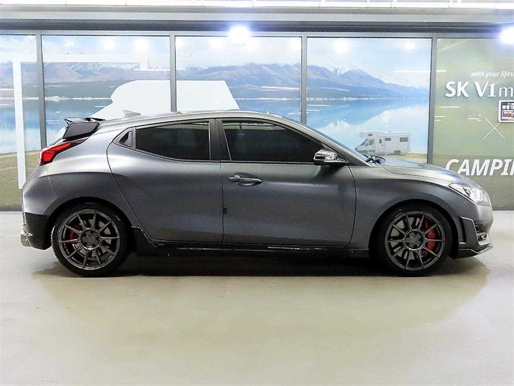 HYUNDAI Veloster - Vista 3