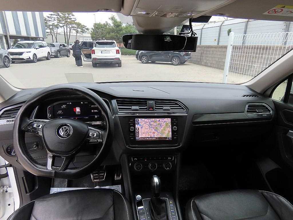 Volkswagen Tiguan - Vista 7