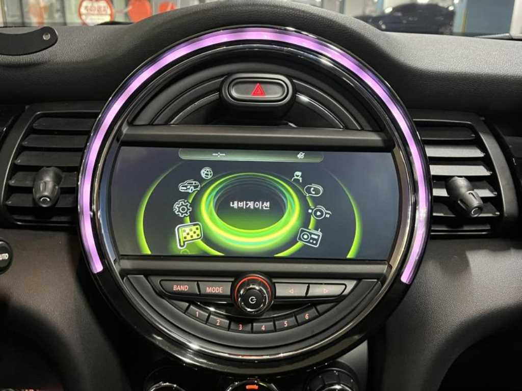 Mini Cooper - Vista 11