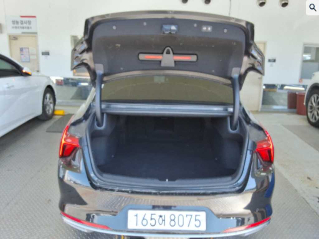 KIA K8 - Vista 2