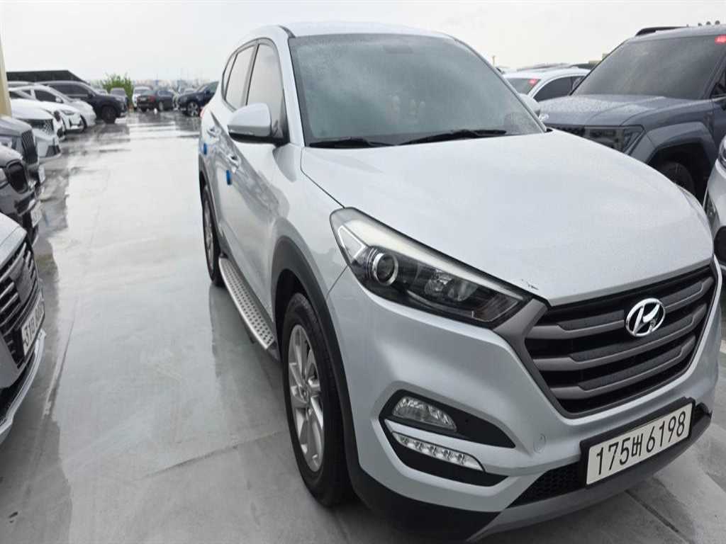 HYUNDAI Tucson 2016 Plateado - Importación desde Corea - HF Imports Iquique - Foto 1