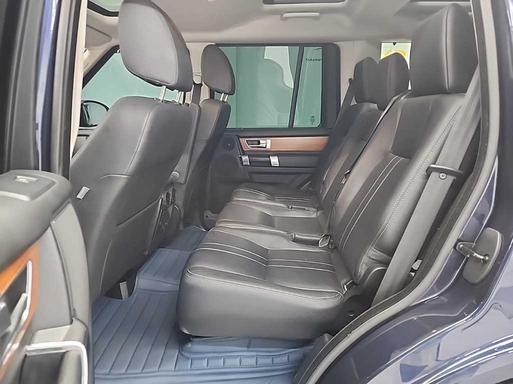 Land Rover Discovery - Vista 12