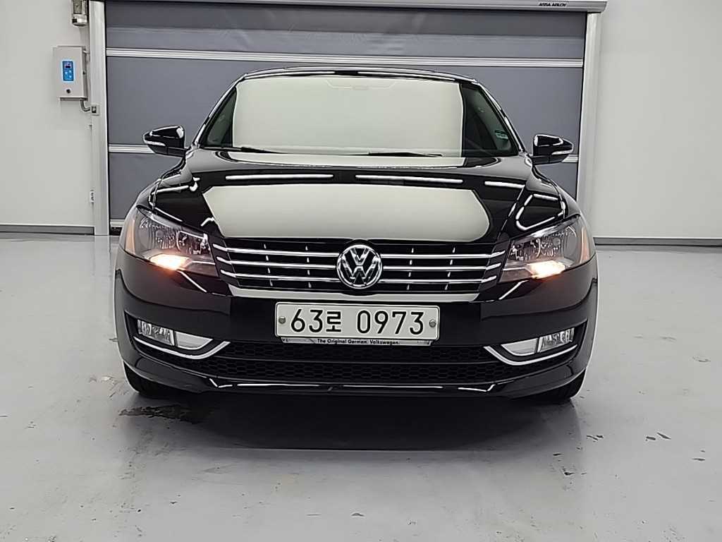 Volkswagen Passat - Vista 2