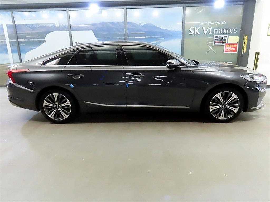 KIA K8 - Vista 3