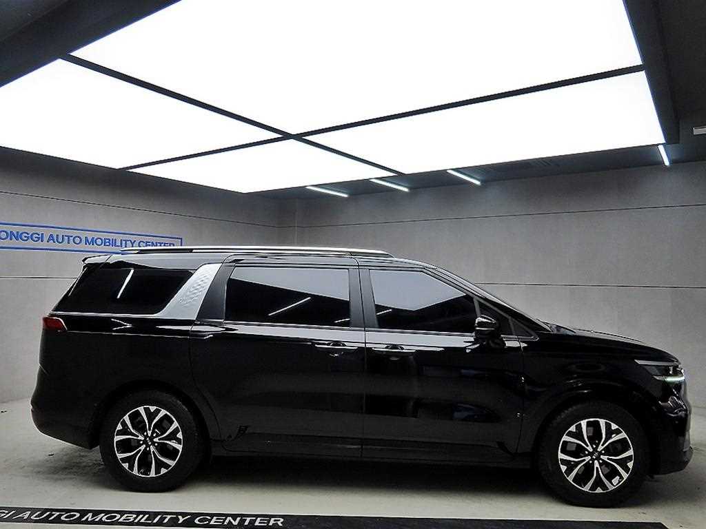 KIA Carnival - Vista 2