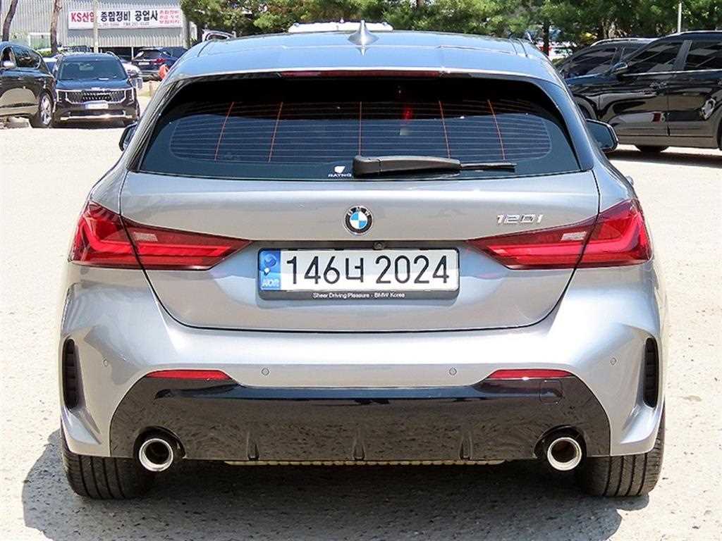 BMW 1 series - Vista 4