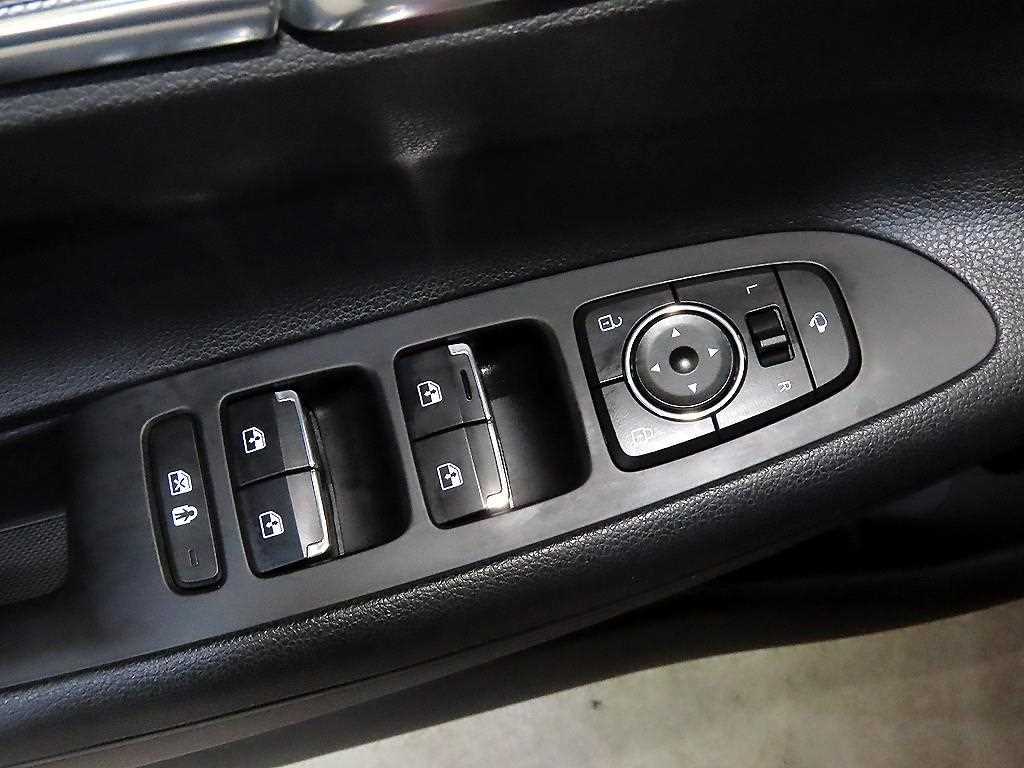 HYUNDAI Grandeur 2022 Negro - Importación desde Corea - HF Imports Iquique - Foto 13