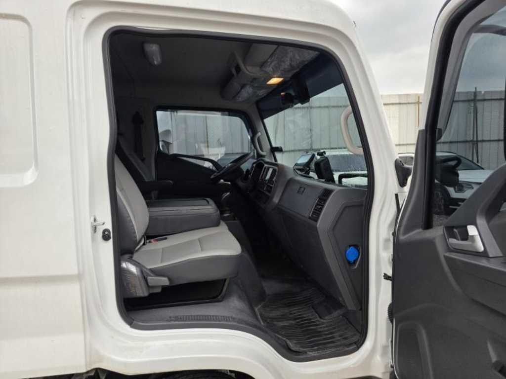 medium and large cargo truck 2026 Blanco - Importación desde Corea - HF Imports Iquique - Foto 19