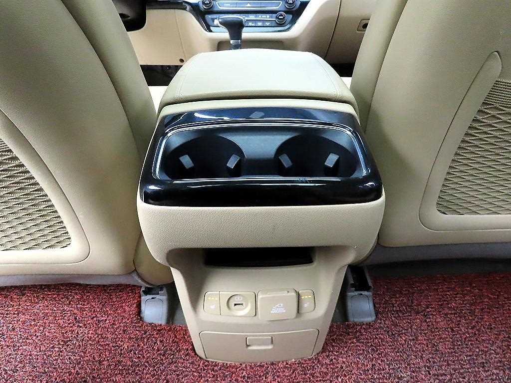 KIA Carnival 2018 - Importación desde Corea - HF Imports Iquique - Foto 15