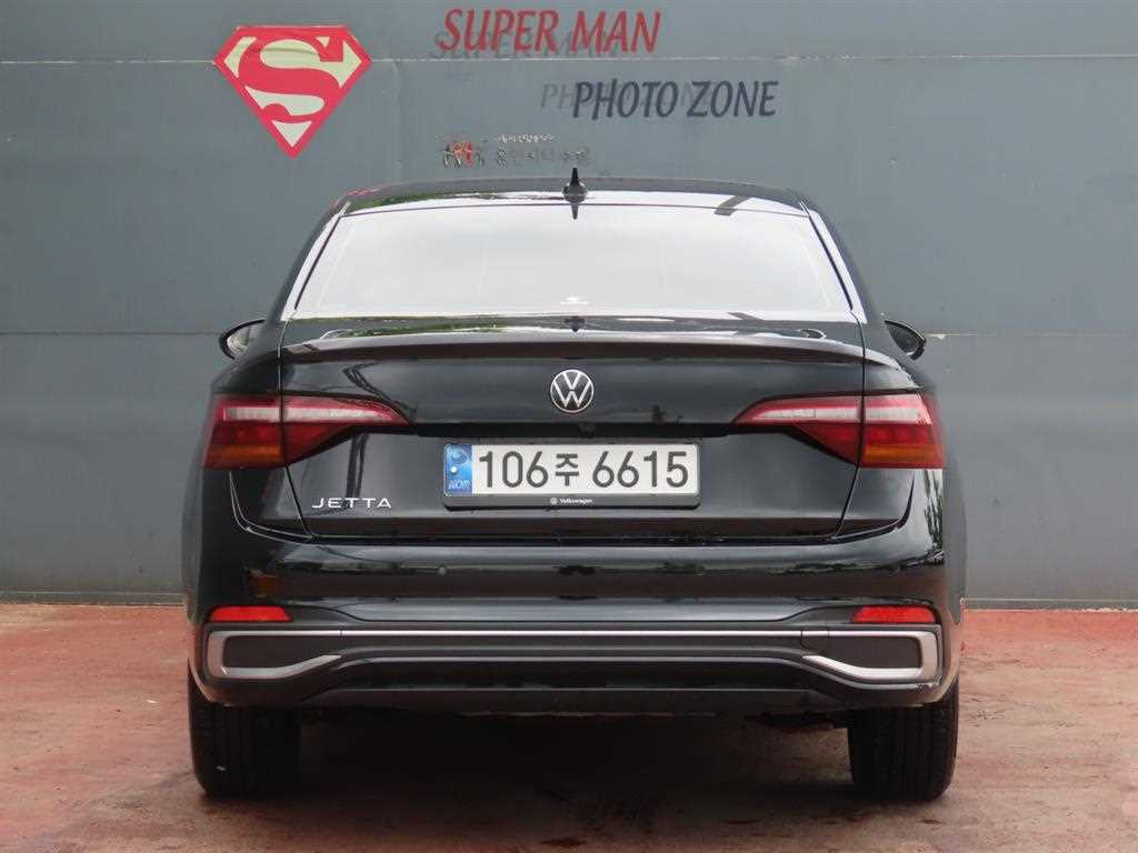 Volkswagen Jetta - Vista 4