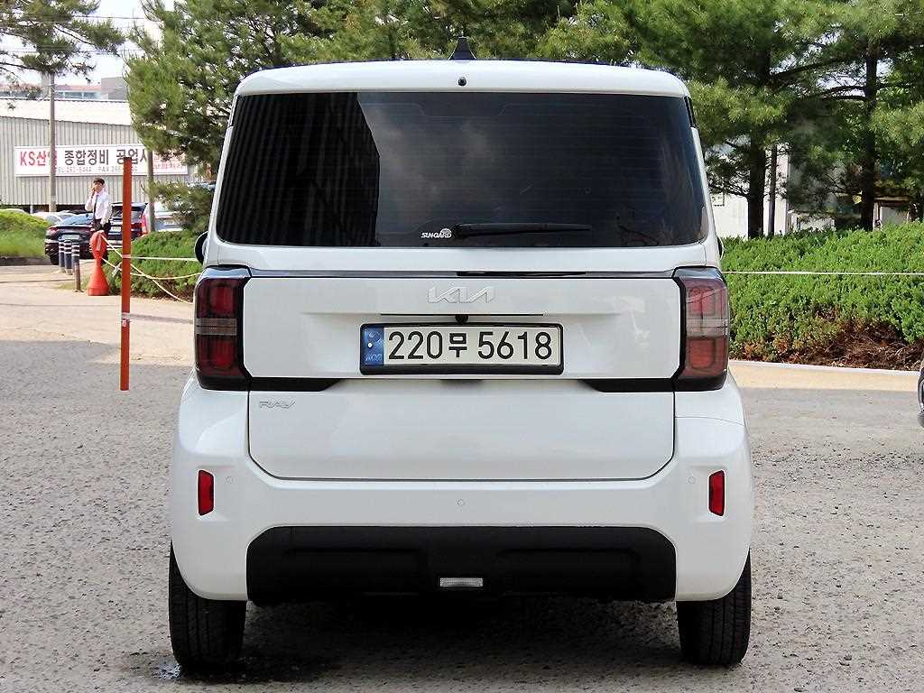KIA Ray - Vista 4