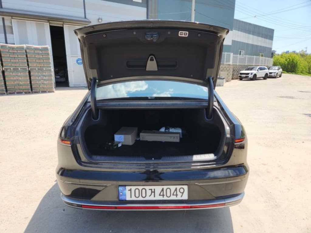 HYUNDAI Grandeur - Vista 5