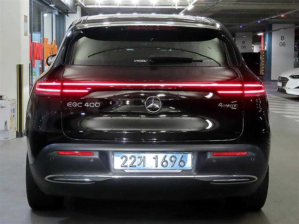 Mercedes Benz EQC - Vista 5