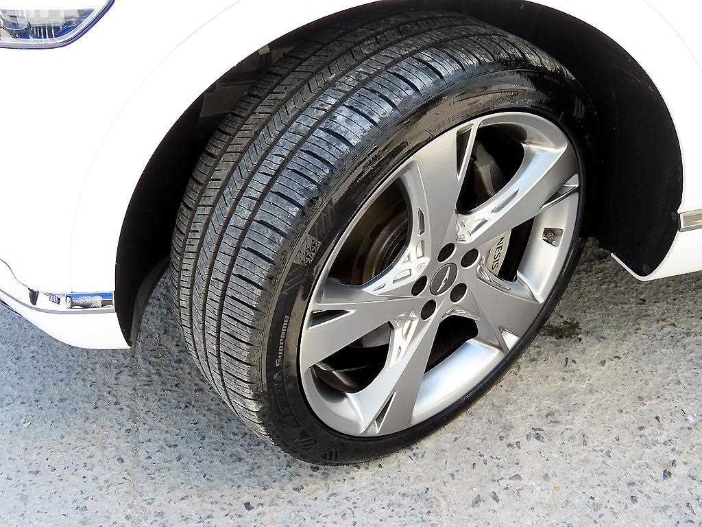 Genesis GV80 2022 Blanco - Importación desde Corea - HF Imports Iquique - Foto 20