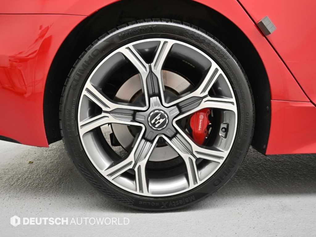 KIA Stinger - Vista 5