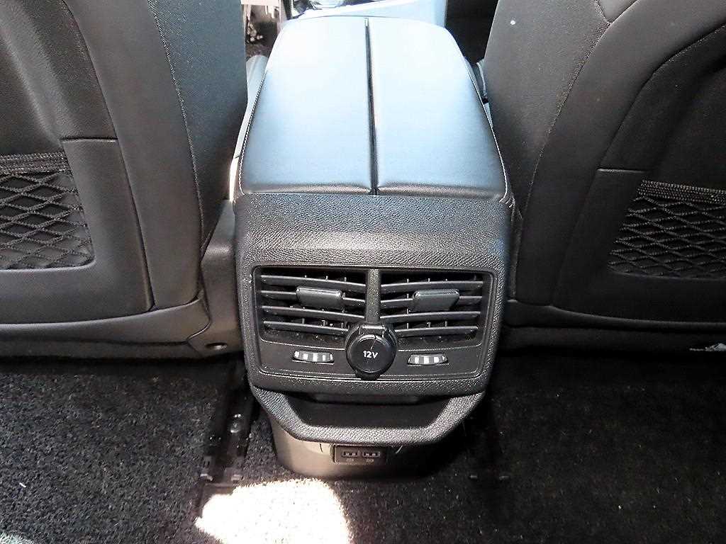 Peugeot 3008 2022 Gris - Importación desde Corea - HF Imports Iquique - Foto 16