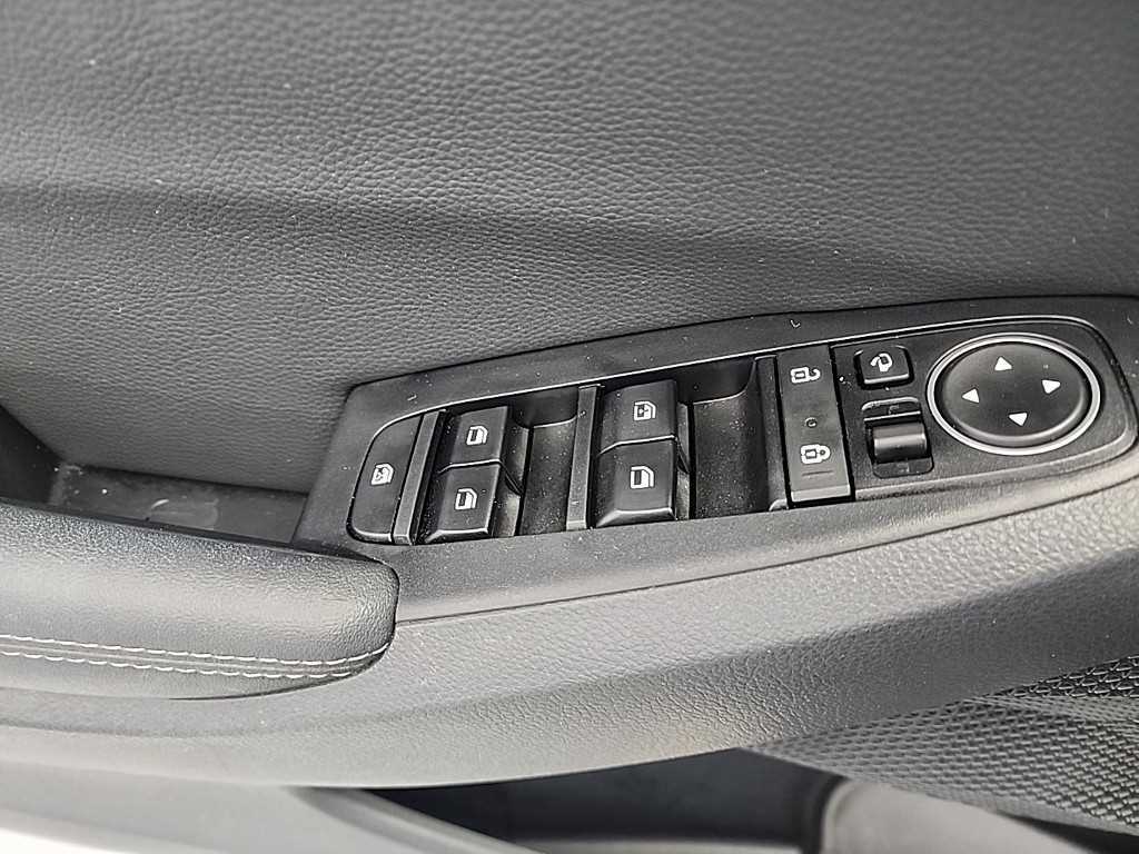 KIA Seltos 2023 Blanco - Importación desde Corea - HF Imports Iquique - Foto 17