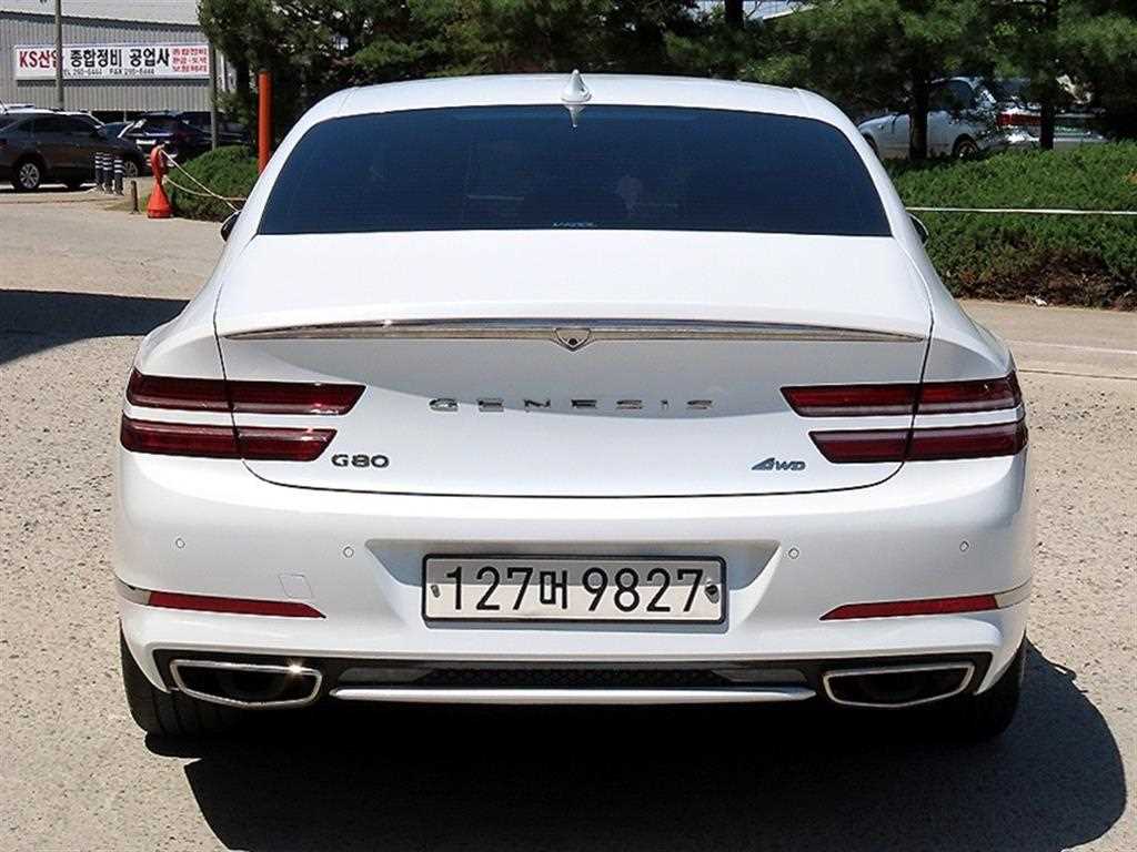 Genesis G80 - Vista 4