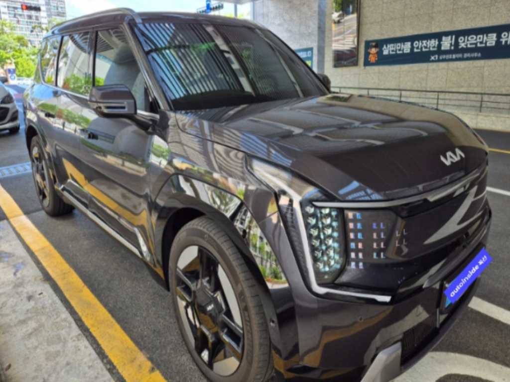 KIA EV9 - Vista 3