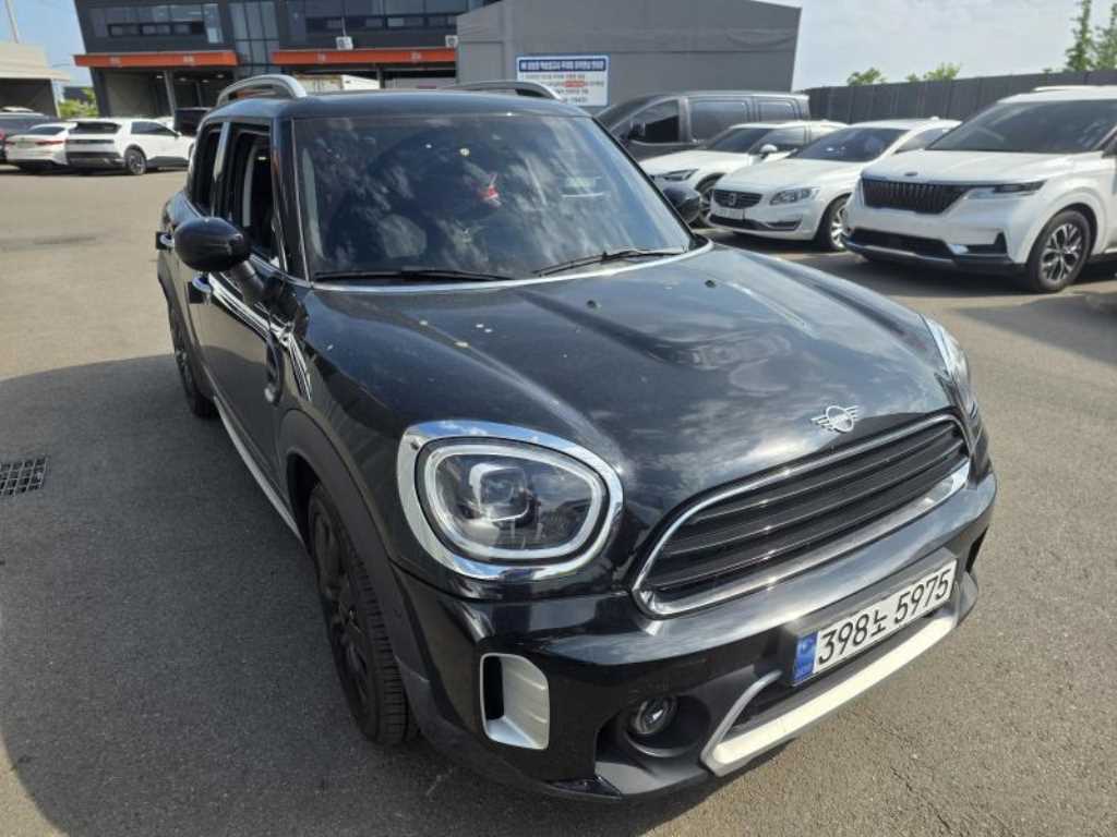 Mini Countryman 2024 Negro - Importación desde Corea - HF Imports Iquique - Foto 1