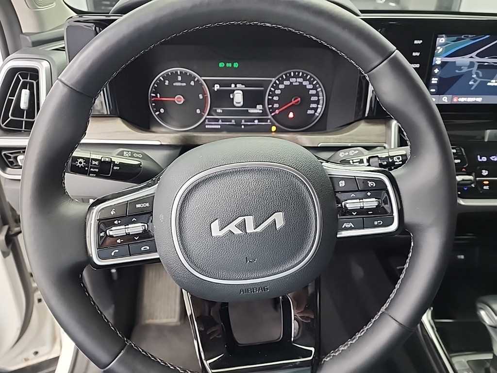 KIA Sorento - Vista 9