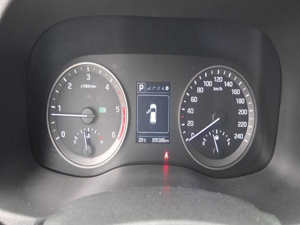 HYUNDAI Tucson - Vista 11