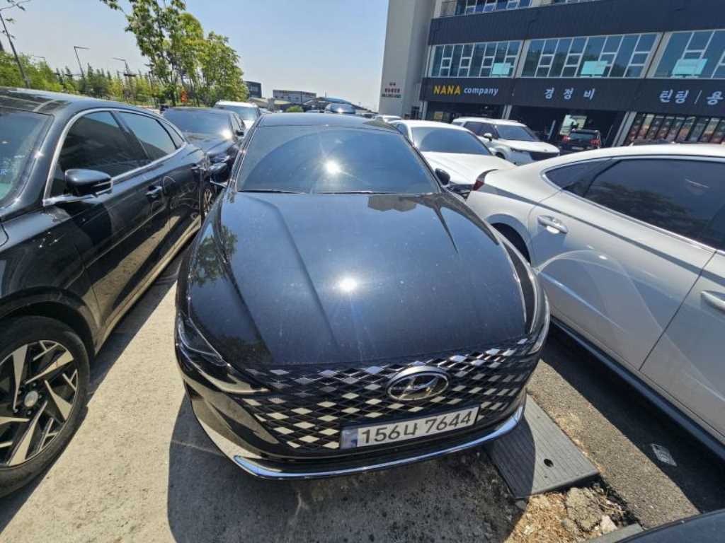 HYUNDAI Grandeur 2022 Negro - Importación desde Corea - HF Imports Iquique - Foto 1