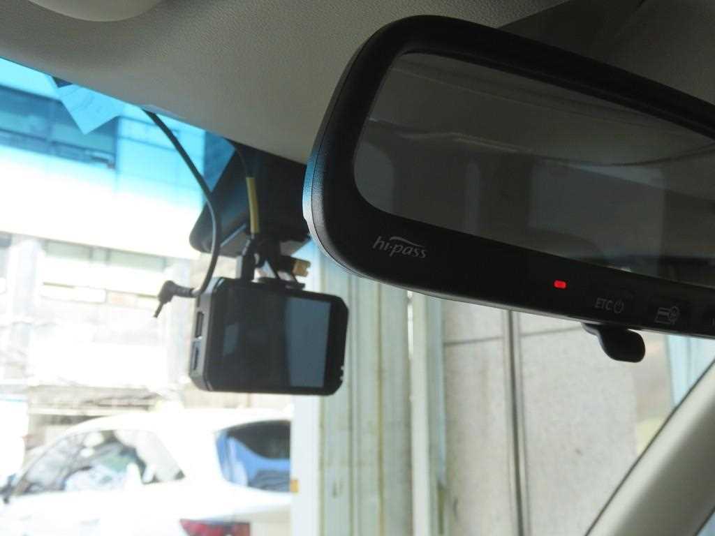 KIA Ray - Vista 10