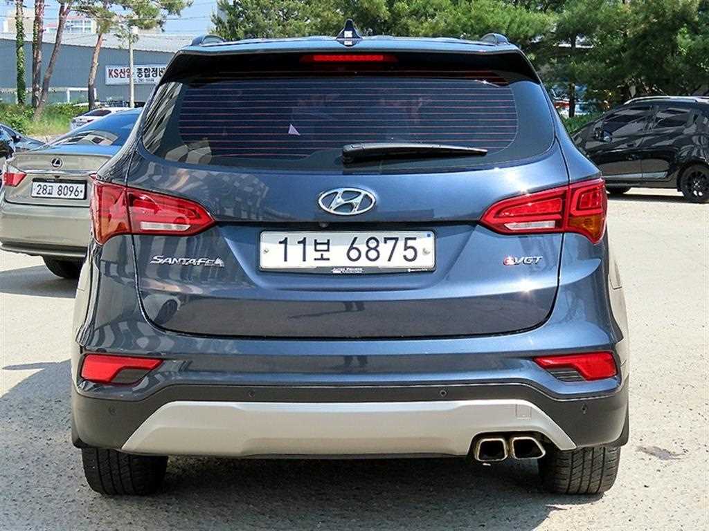 HYUNDAI Santa Fe - Vista 4