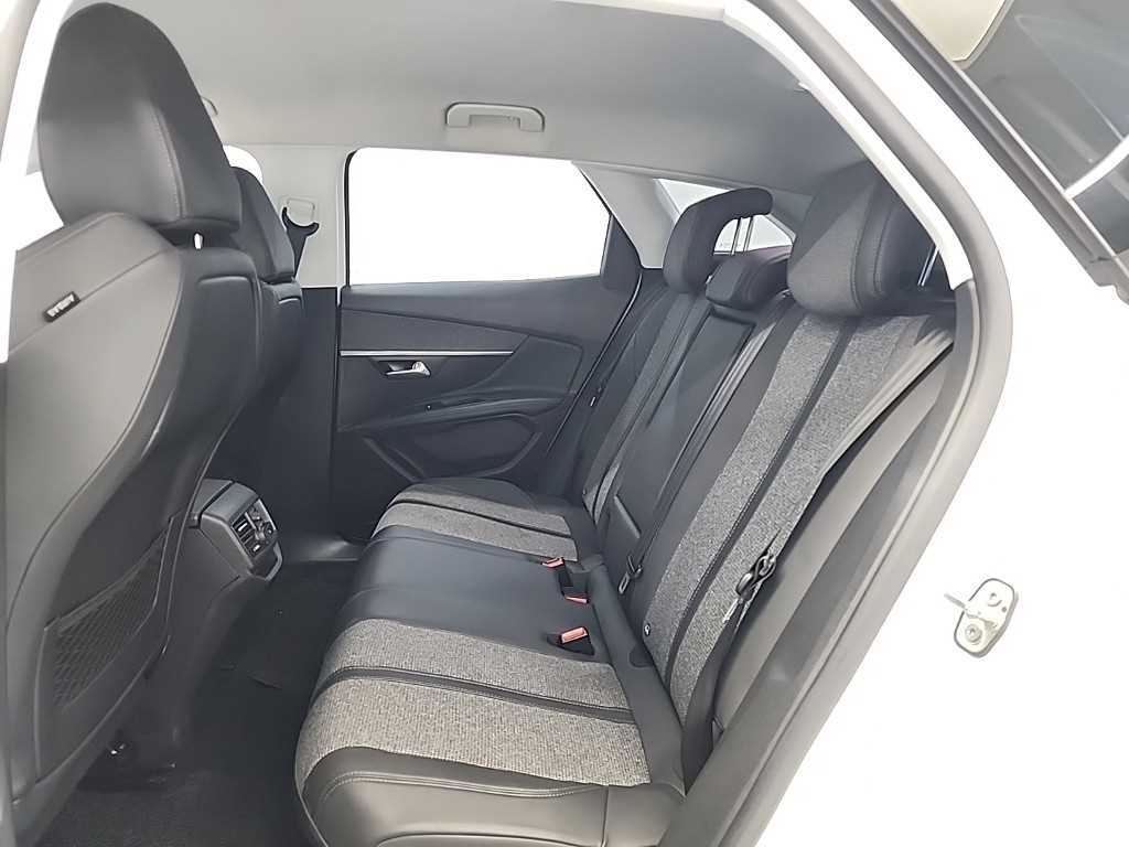 Peugeot 3008 - Vista 12