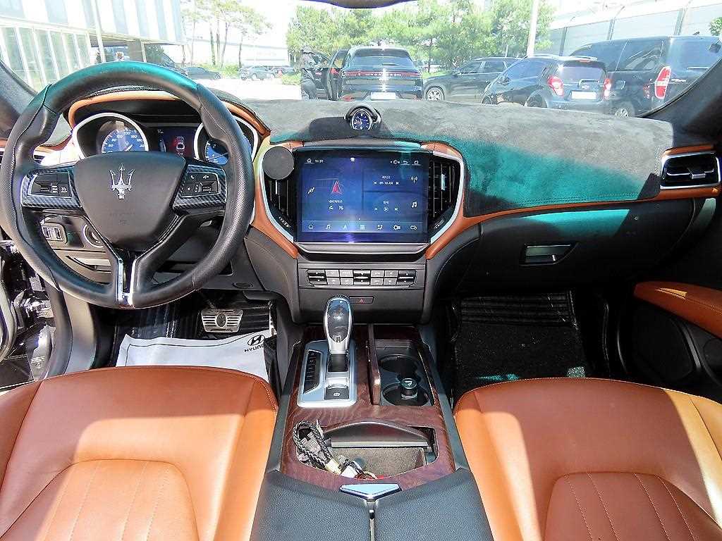 Maserati Ghibli - Vista 7