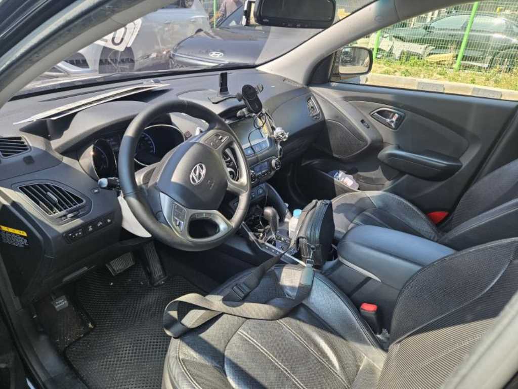 HYUNDAI Tucson - Vista 5