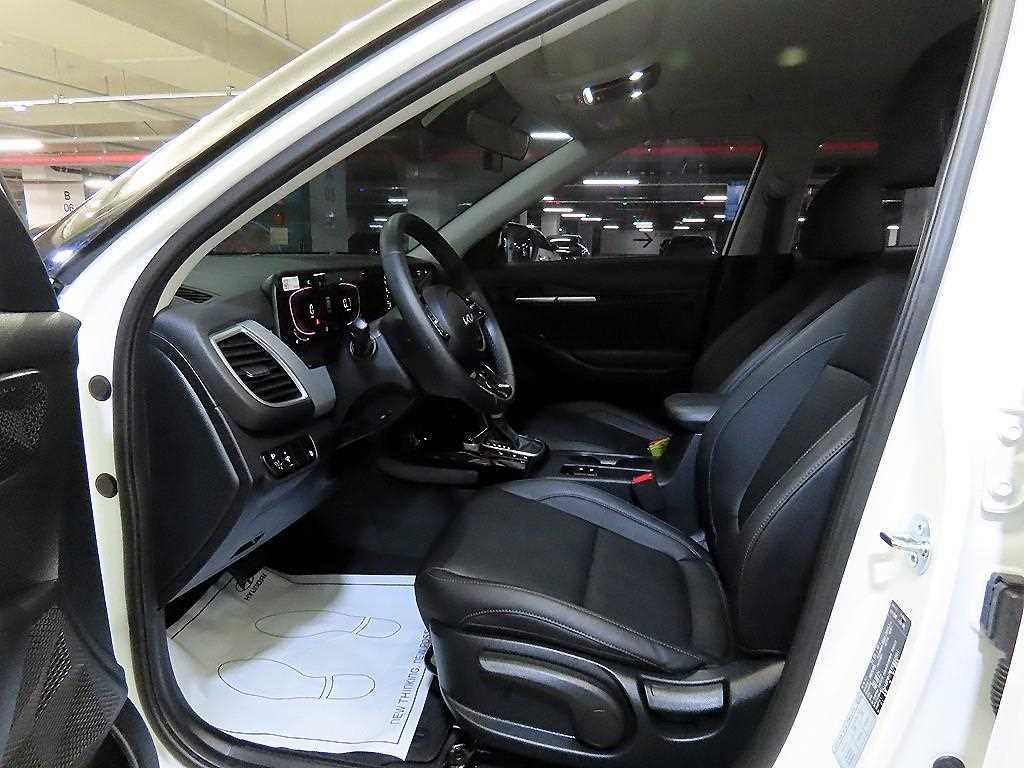 KIA Seltos - Vista 6