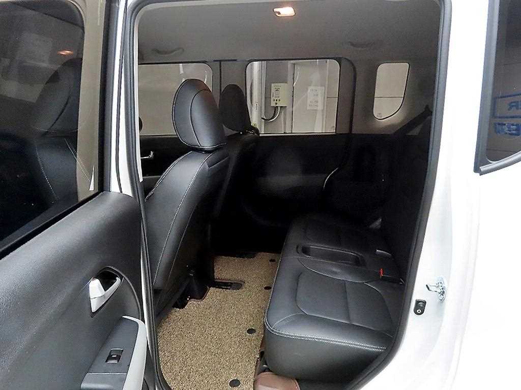 KIA Ray - Vista 6
