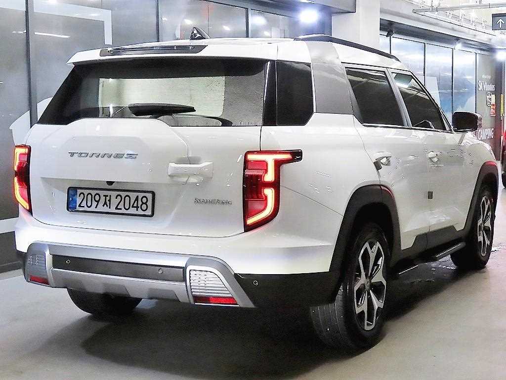 Ssangyong Torres - Vista 4
